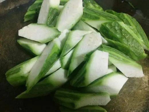 清汉女吃瓜,揭秘宫廷秘闻背后的宫廷美食文化