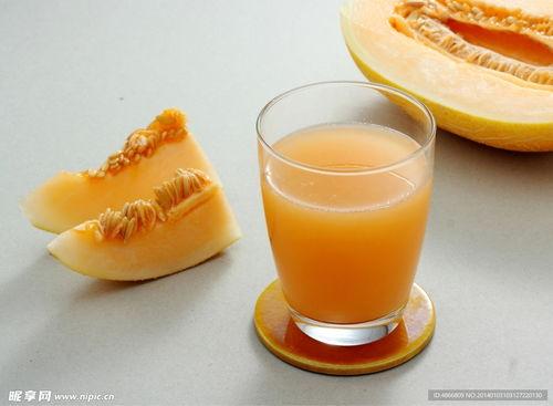 吃哈密瓜削皮视频,视频教学让你成为水果达人