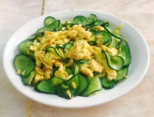 小瓜每天吃鸡蛋,小瓜的每日鸡蛋生活