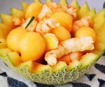 吃哈密瓜可以吃虾吗,美味搭配的禁忌与建议