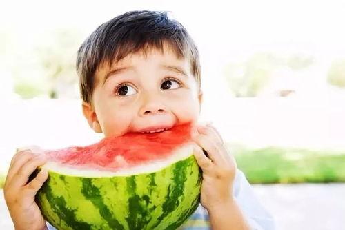 知心吃瓜,揭秘娱乐圈背后的那些事儿